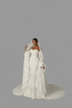 Load image into Gallery viewer, Lace Appliques Brides Gown Custom Made