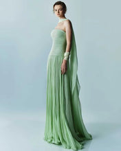 Load image into Gallery viewer, Strapless A Line Prom Dress