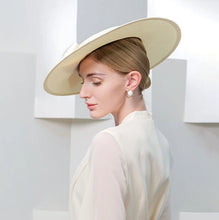 Load image into Gallery viewer, Cocktail Party Flat Top