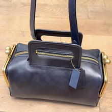 Load image into Gallery viewer, Luxury Retro Clip Handbag