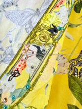 Load image into Gallery viewer, Yellow Flower Print