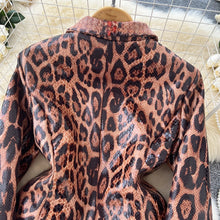 Load image into Gallery viewer, Leopard Vintage Blazer