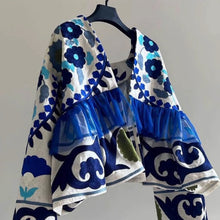 Load image into Gallery viewer, Loose Fit Long Sleeve T-shirt