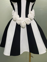 Load image into Gallery viewer, Short Dress Cocktail Party
