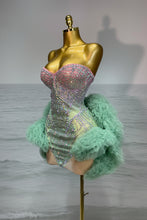 Load image into Gallery viewer, Strapless Backless Green Diamonds Mesh Dress