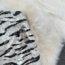 Load image into Gallery viewer, Leopard Print PU Leather Skirt