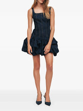 Load image into Gallery viewer, Fashion Style