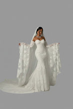 Load image into Gallery viewer, Lace Appliques Brides Gown Custom Made
