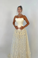 Load image into Gallery viewer, Sleeveless Evening Dress