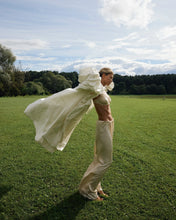 Load image into Gallery viewer, Taffeta Volume Wedding Jacket