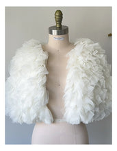 Load image into Gallery viewer, Trimmed Tulle Short  Jacekt