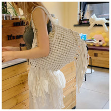 Load image into Gallery viewer, Woven Tassel  Shoulder Bag
