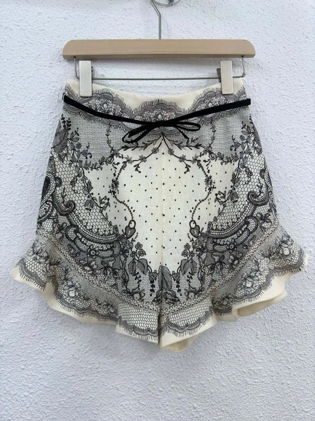 Vintage Chic Elegant Suit