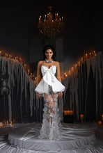 Load image into Gallery viewer, Lace Wedding Dress