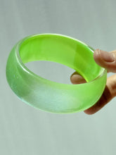 Load image into Gallery viewer, Chunky Resin Bracelet