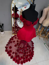 Load image into Gallery viewer, 3D Flower Decoration Formal Dress