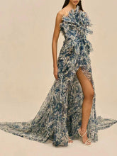 Load image into Gallery viewer, Soleia Couture Gown