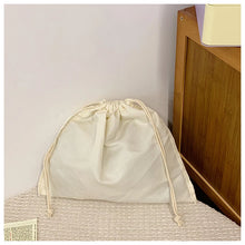 Load image into Gallery viewer, Woven Tassel  Shoulder Bag