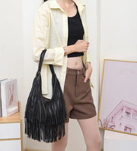 Load image into Gallery viewer, Long Tassels handbag