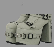 Load image into Gallery viewer, Retro Boots