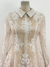 Load image into Gallery viewer, Long Sleeve Pleated A-line Lace