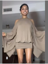 Load image into Gallery viewer, Evening Party