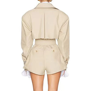 lapel long sleeved jacket