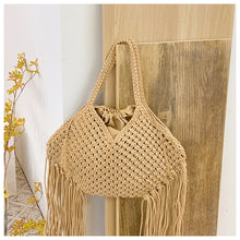 Load image into Gallery viewer, Woven Tassel  Shoulder Bag