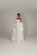 Load image into Gallery viewer, Lace Appliques Brides Gown Custom Made