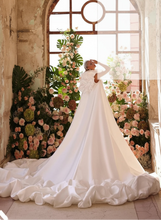 Load image into Gallery viewer, Cape Beading Embroidery Trumpet Bridal Gowns