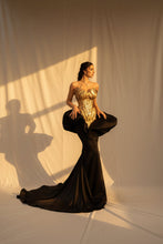 Load image into Gallery viewer, Backless Celebrity Dress