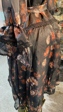 Load image into Gallery viewer, Dark floral lace stand collar