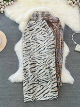 Load image into Gallery viewer, Leopard Print PU Leather Skirt