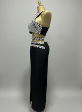 Load image into Gallery viewer, Crystal Bandage Crop Top And Long Skirt Two Piece Set