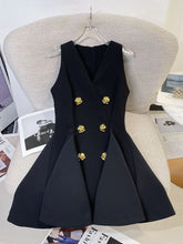 Load image into Gallery viewer, French Socialite Sweet Sleeveless Black Dress