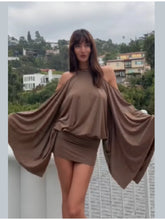 Load image into Gallery viewer, Evening Party