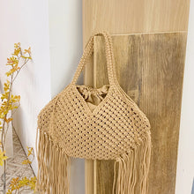 Load image into Gallery viewer, Woven Tassel  Shoulder Bag