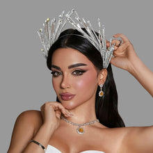 Load image into Gallery viewer, Banquet Headband