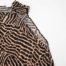 Load image into Gallery viewer, Tops + Shorts Casual Suit