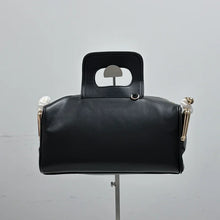 Load image into Gallery viewer, Luxury Retro Clip Handbag