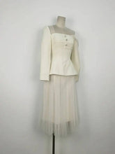 Load image into Gallery viewer, Skirt Suit
