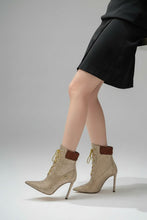 Load image into Gallery viewer, Pointy Crystal Short Boots