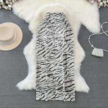 Load image into Gallery viewer, Leopard Print PU Leather Skirt