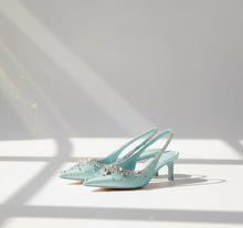 Load image into Gallery viewer, New Lady Crystal Sandals