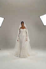 Load image into Gallery viewer, Lace Appliques Brides Gown Custom Made