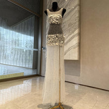 Load image into Gallery viewer, Strapless Dress