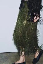 Load image into Gallery viewer, Elegant Tassel Sequin Irregular Long Skirt