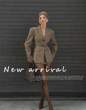 Load image into Gallery viewer, Retro Plaid Wide oulder Suit Skirt Set