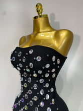 Load image into Gallery viewer, Bodycon Strapless Mini Dress
