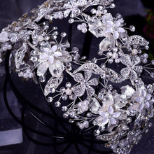 Load image into Gallery viewer, Hair Band Wedding Tiara